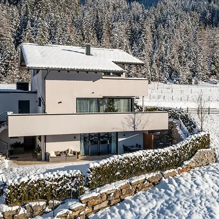 Apartment Neumayer's *